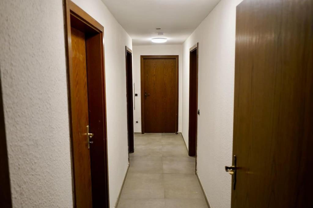 Helle Kellerwohnung Im Gruenen Mit Sauna Köln Ngoại thất bức ảnh